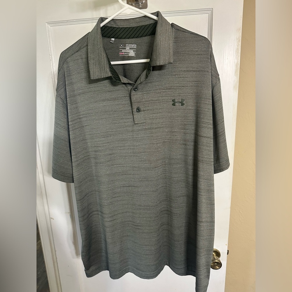 Under Armour men’s Gray Performance heatgear golf Polo Shirt